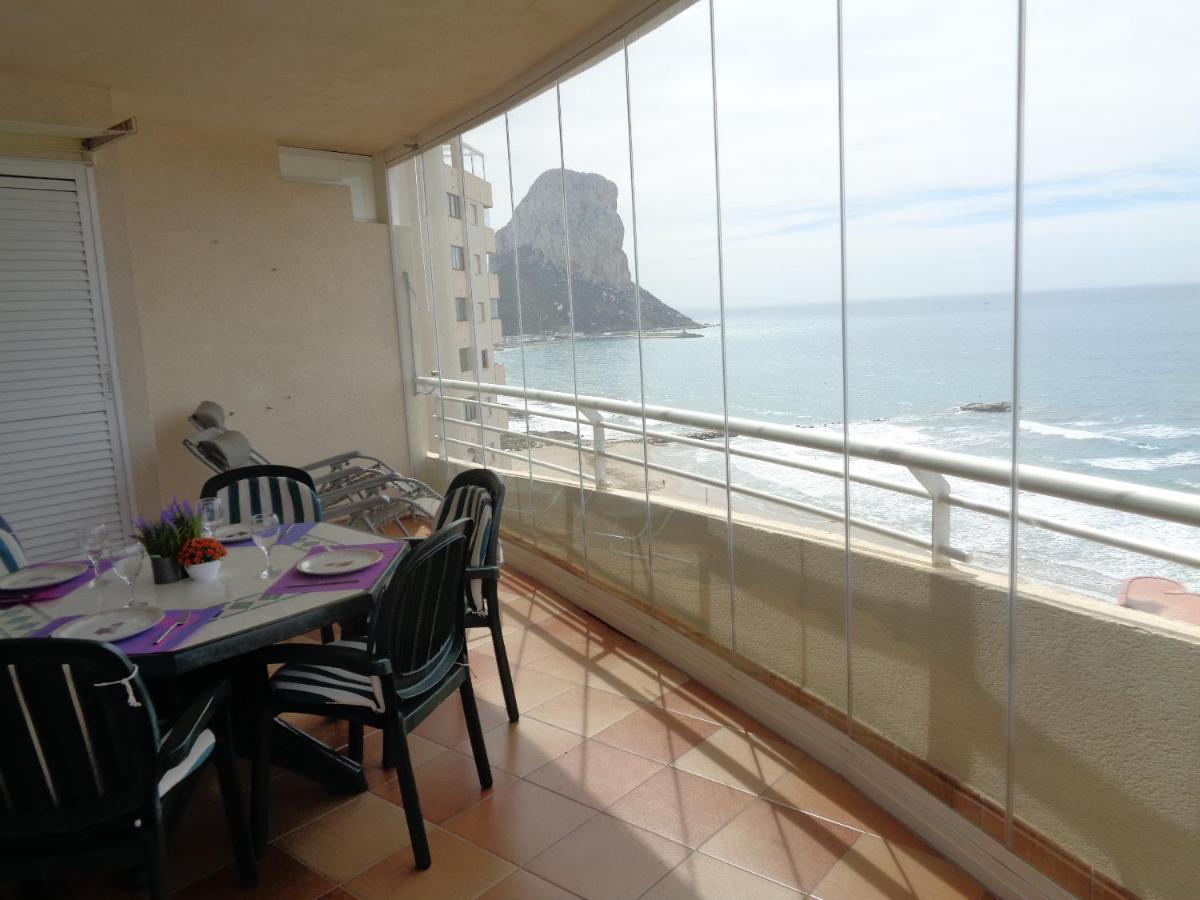 Edificio Playa De Oro Apartment Calp Exterior foto