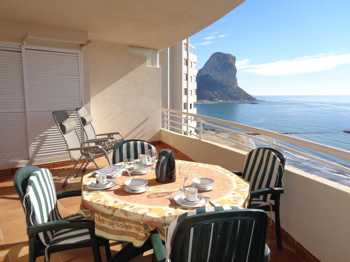 Edificio Playa De Oro Apartment Calp Exterior foto
